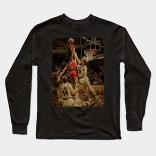 Larry Bird vs Julius Erving Vintage Long Sleeve T-Shirt